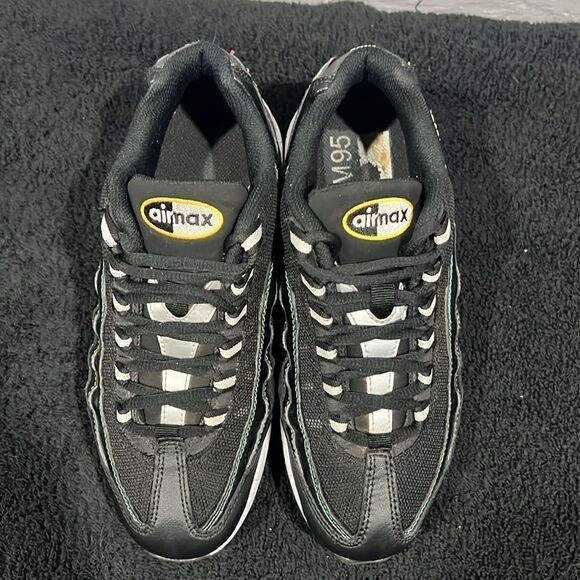 🔥 NIKE Air Max 95 Game Special Edition Black Sneakers Youth Sz 4.5Y / Women 6.5 - Picture 9 of 13